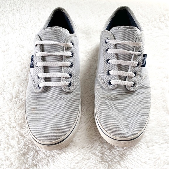 Vans - Picture 1 of 1